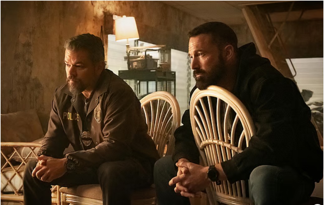 ‘দ্য রিপ’–এর দৃশ্য। ছবি: নেটফ্লিক্স