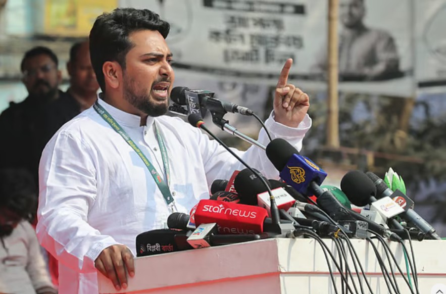 নাহিদ ইসলাম। আজ রোববার ঢাকার মেরুল বাড্ডার ডিআইটি প্রজেক্ট খেলার মাঠে এনসিপি মনোনীত এবং ১১–দলীয় নির্বাচনী ঐক্য–সমর্থিত প্রার্থী নাহিদ ইসলামের নির্বাচনী জনসভায়