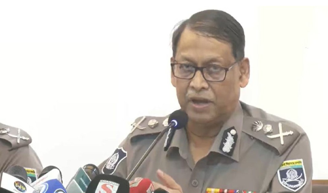 পুলিশের মহাপরিদর্শক বাহারুল আলম