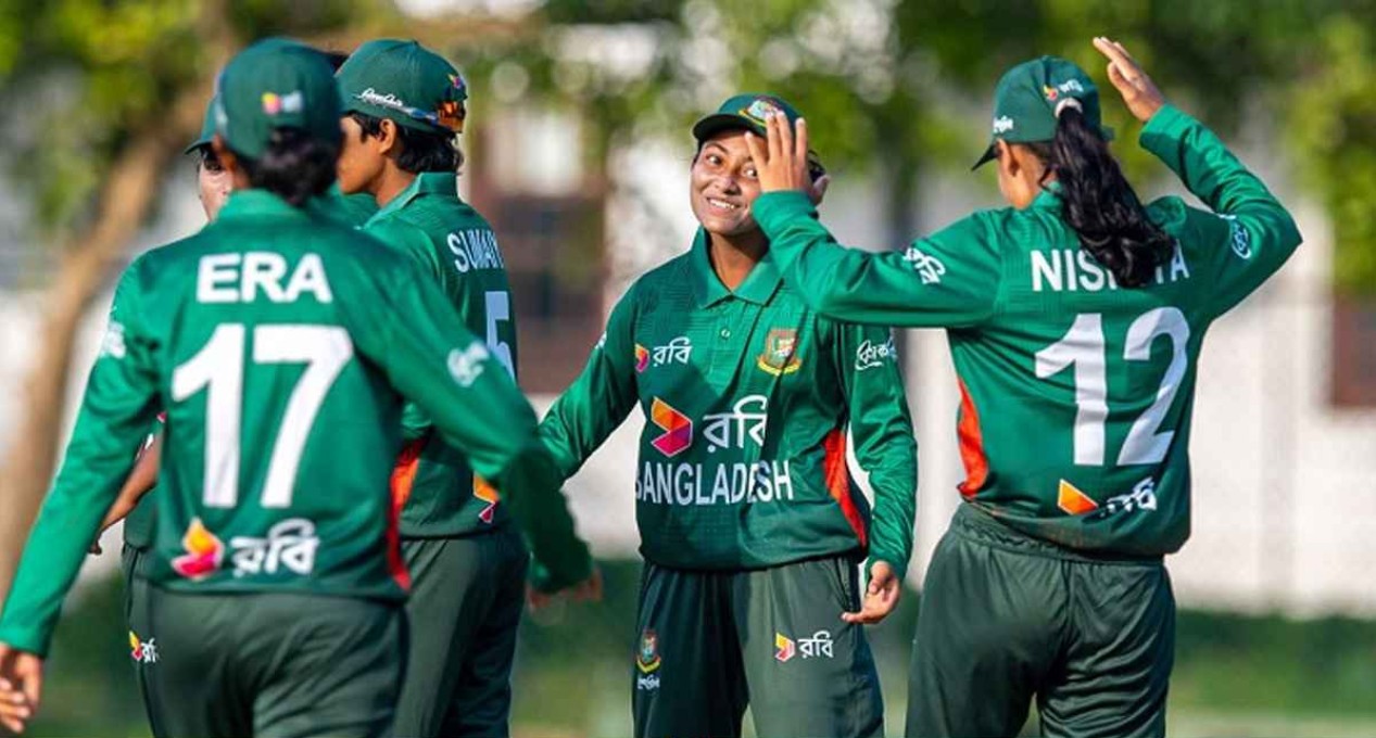 বাংলাদেশ অনূর্ধ্ব ১৯ নারী ক্রিকেট দল। ছবি: সংগৃহীত  