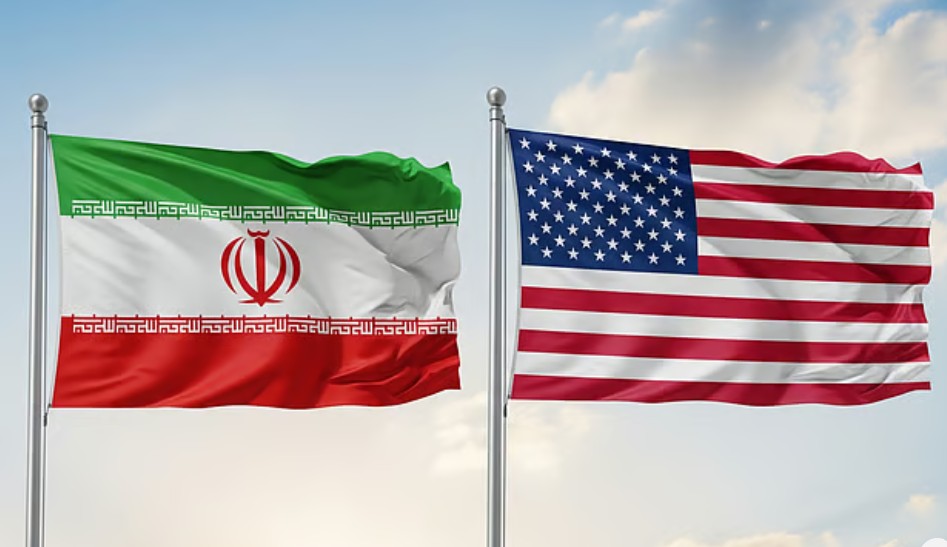ইরান ও যুক্তরাষ্ট্রের পতাকা