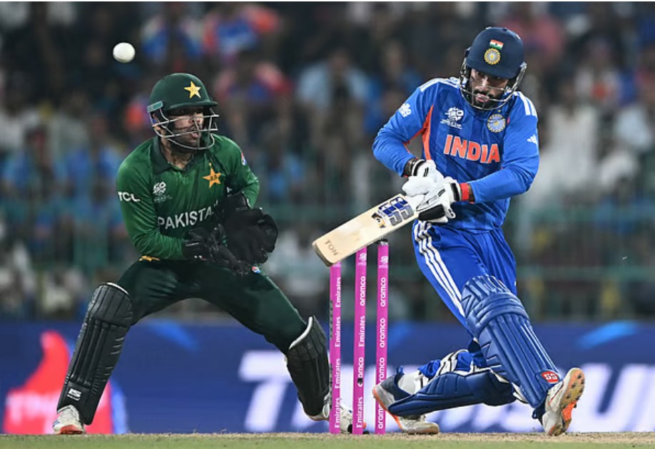 কলম্বোয় পাকিস্তানকে বড় ব্যবধানে হারিয়েছে ভারত, এএফপি