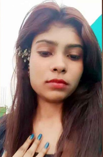 রোজিনা সরকার পাখি (২১)। ছবি: সংগৃহীত